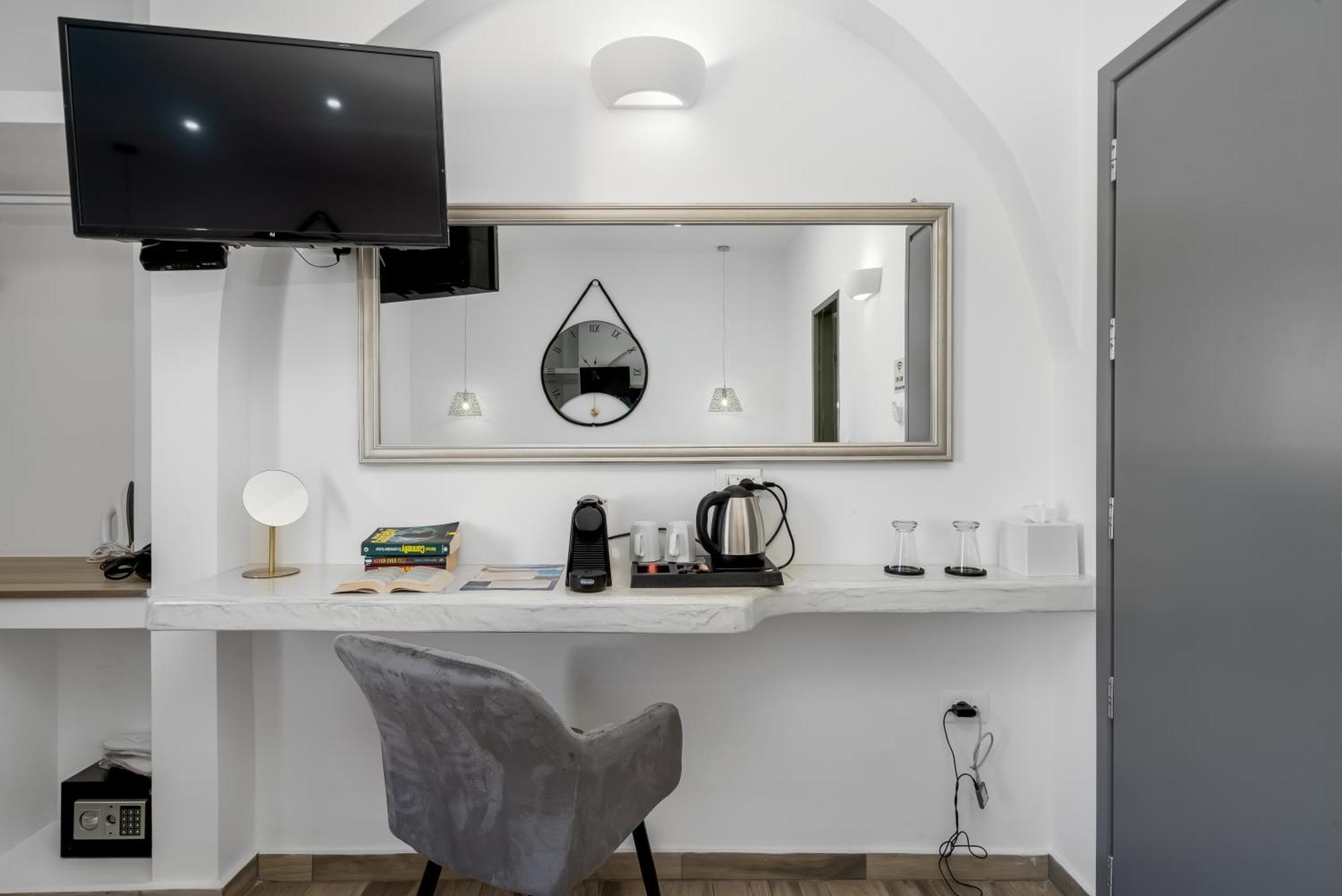 Oasis Suites Fira סנטוריני מראה חיצוני תמונה