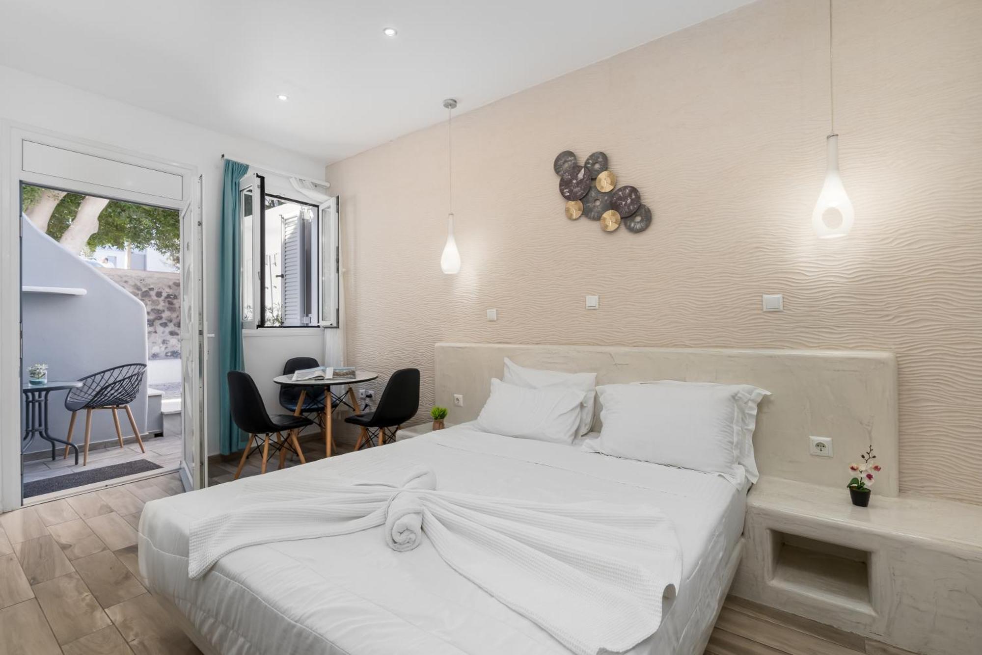 Oasis Suites Fira סנטוריני מראה חיצוני תמונה