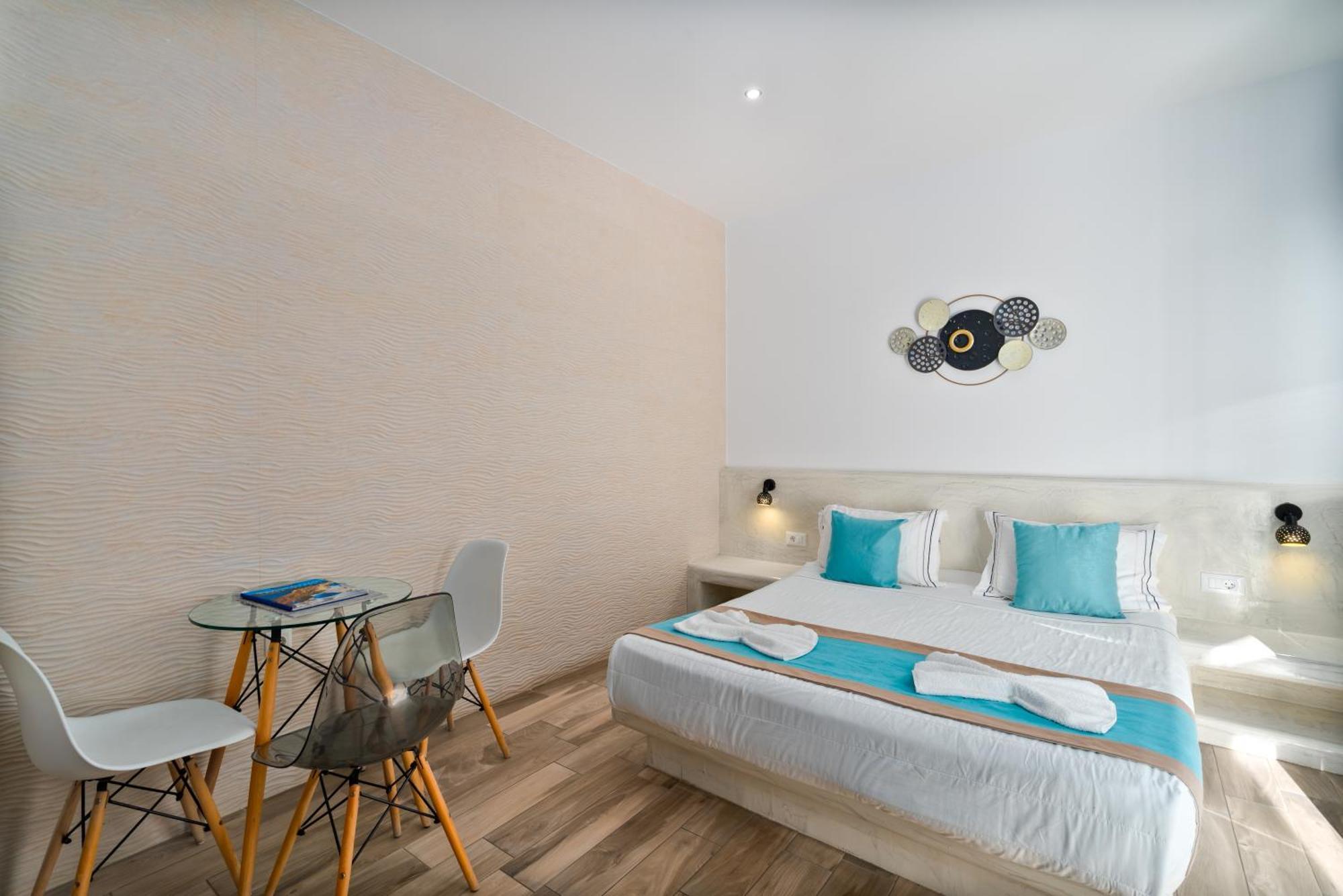 Oasis Suites Fira סנטוריני מראה חיצוני תמונה