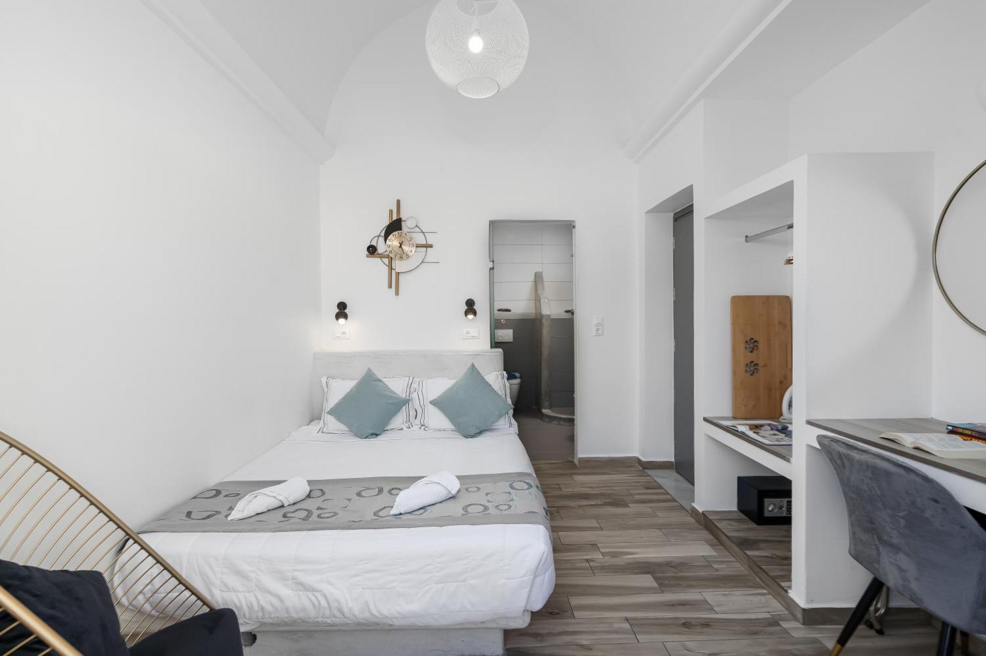 Oasis Suites Fira סנטוריני מראה חיצוני תמונה